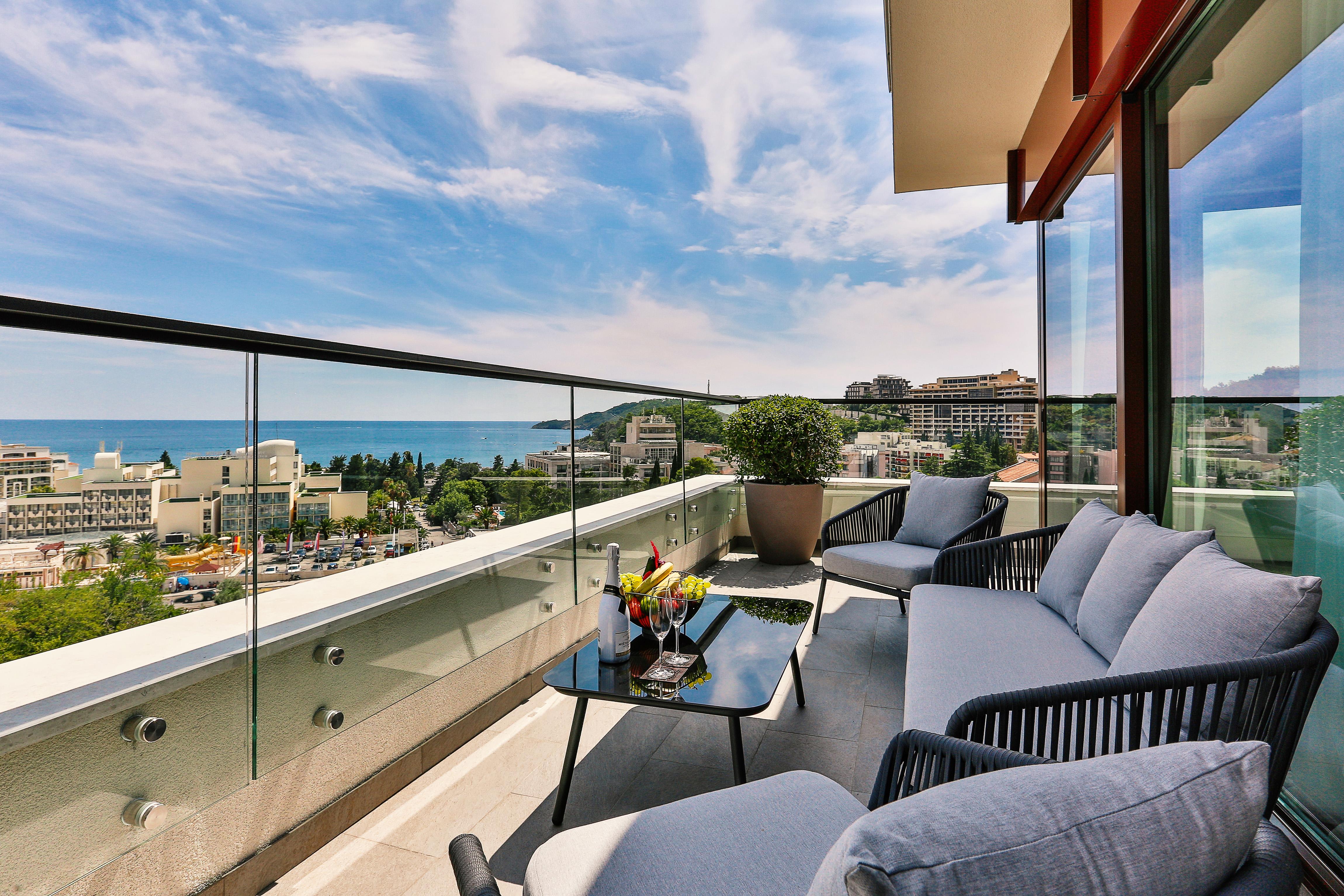 Hotel Kalos by Aycon Budva Exterior foto
